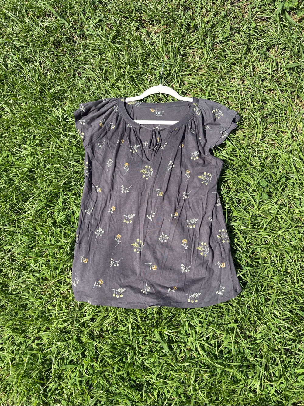 LOFT Charcoal Floral Tie-Neck Cap Sleeve Blouse